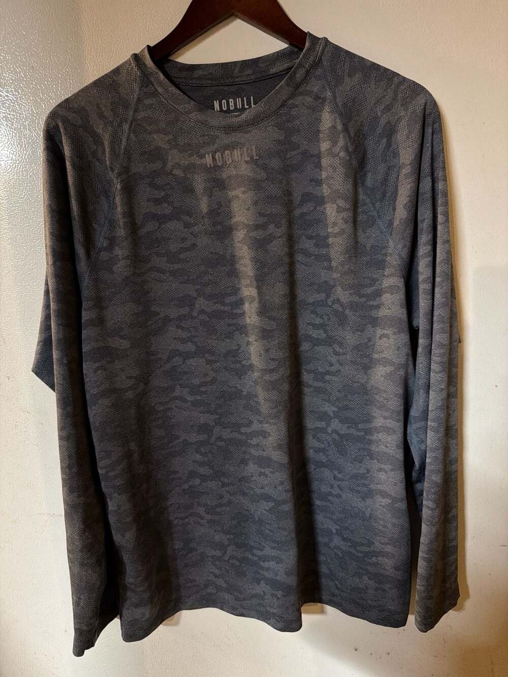 NOBULL Men's Long Sleeve Performance Mesh Camo Training Shirt Grey Large